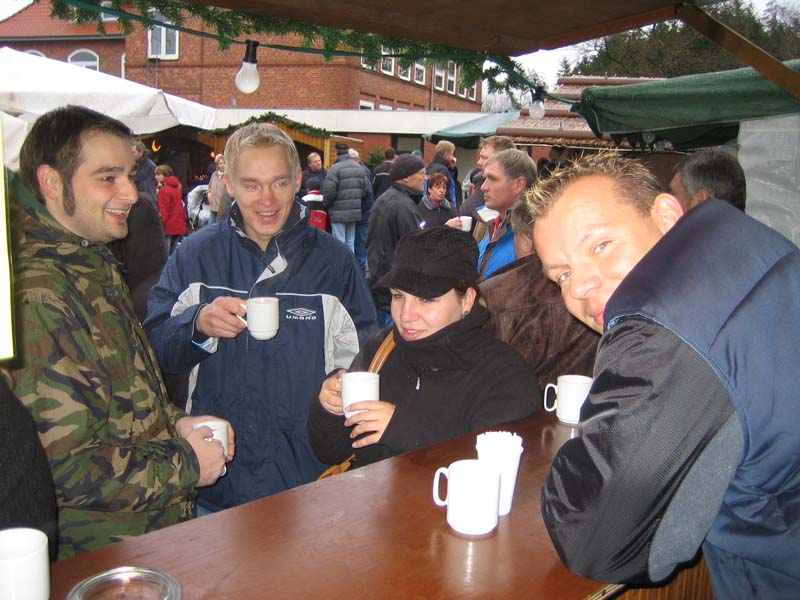 2006-12-16 Weihnachtsmarkt Breiholz 021